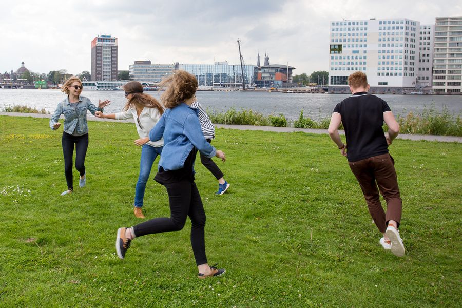 meilleurs jeux de groupe colin maillard